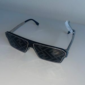 Fendi logo metal sunglasses